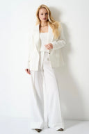 <p>Odkryj nowe stylizacje</p>